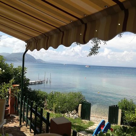 Studio Nausica... A Sense Of Paradise! Agia Pelagia Chlomou Exterior photo